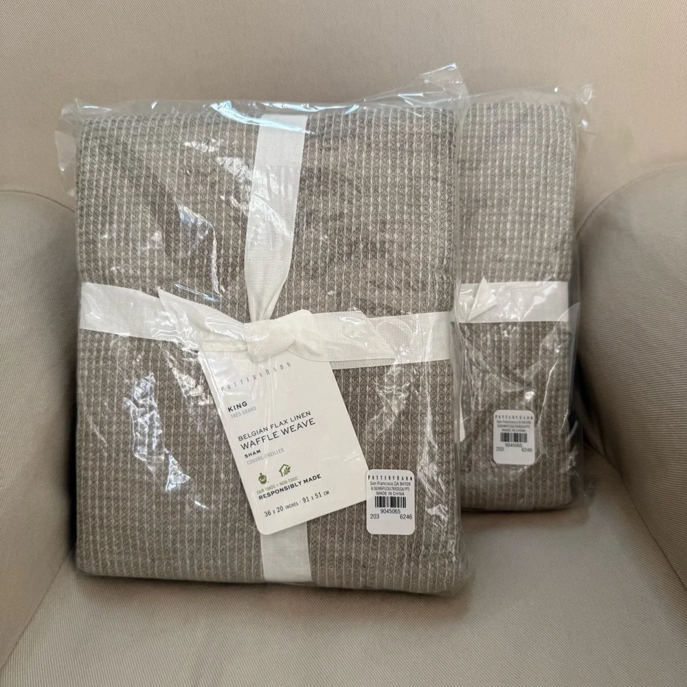 NWT set of 2 Pottery Barn Belgian Flax Linen Waffle Weave King Shams Eucalyptus